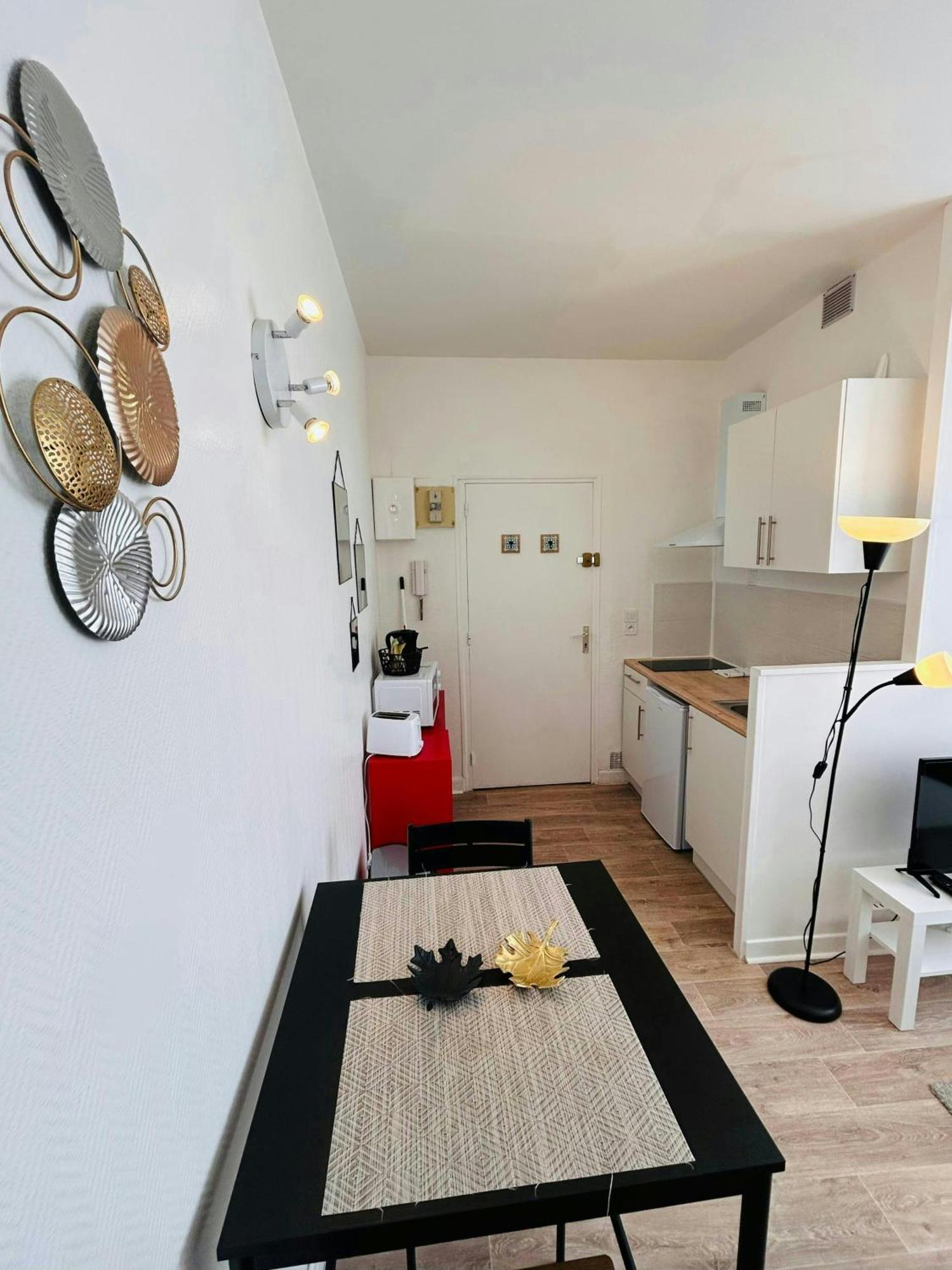 La Suite Ruinart Centre-Ville رانس المظهر الخارجي الصورة